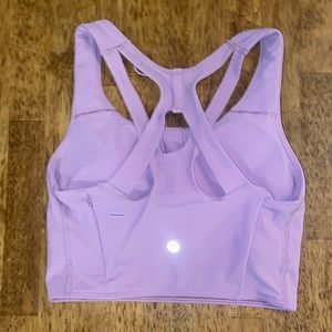 lululemon sports bra size 4. New without tags